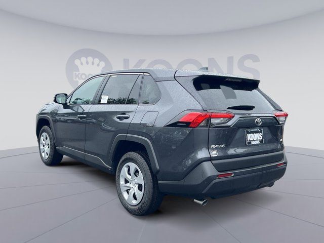 2025 Toyota RAV4 LE