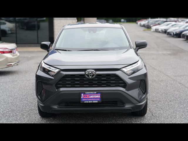 2025 Toyota RAV4 LE