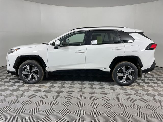 2025 Toyota RAV4 Plug-In Hybrid SE