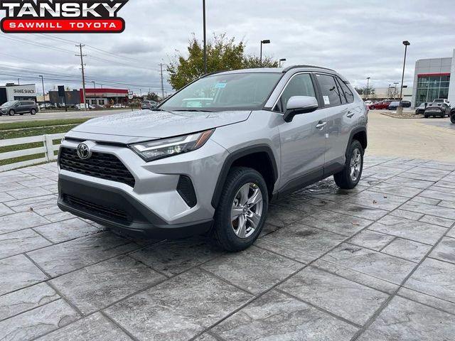 2025 Toyota RAV4 XLE