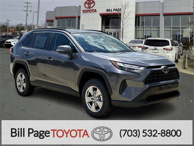 2025 Toyota RAV4 XLE