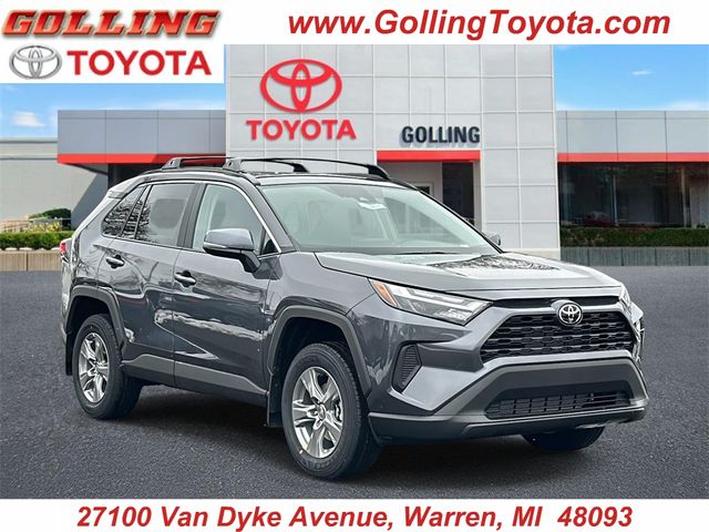 2025 Toyota RAV4 XLE