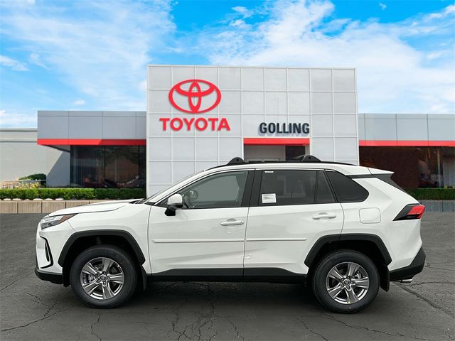 2025 Toyota RAV4 XLE