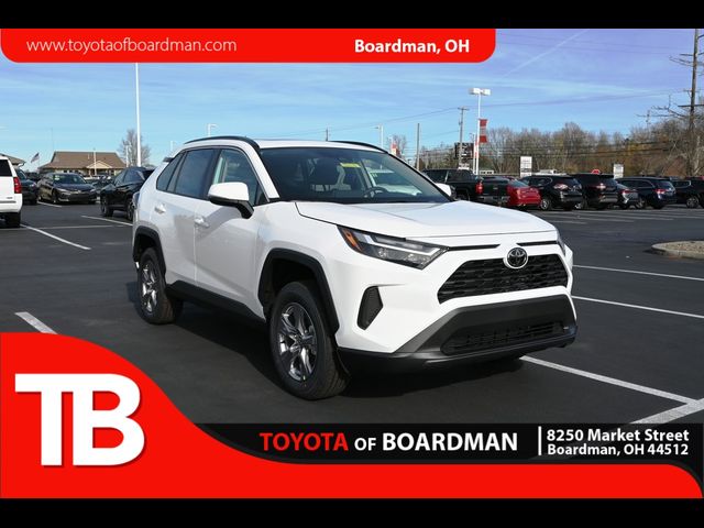 2025 Toyota RAV4 XLE