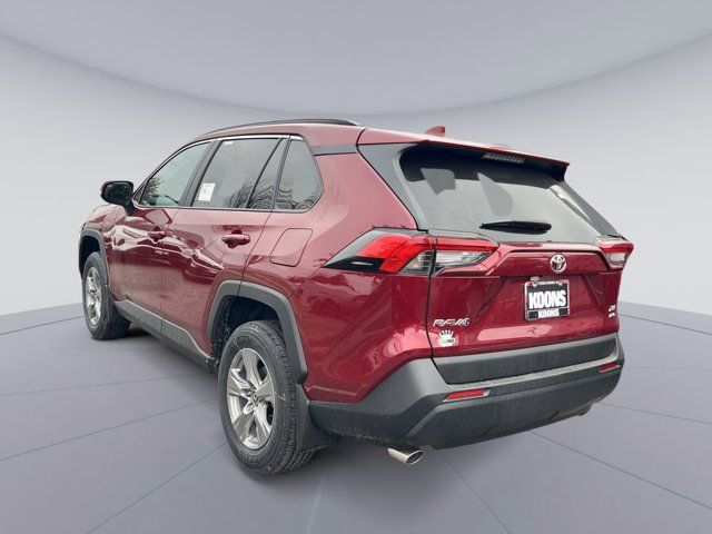 2025 Toyota RAV4 XLE