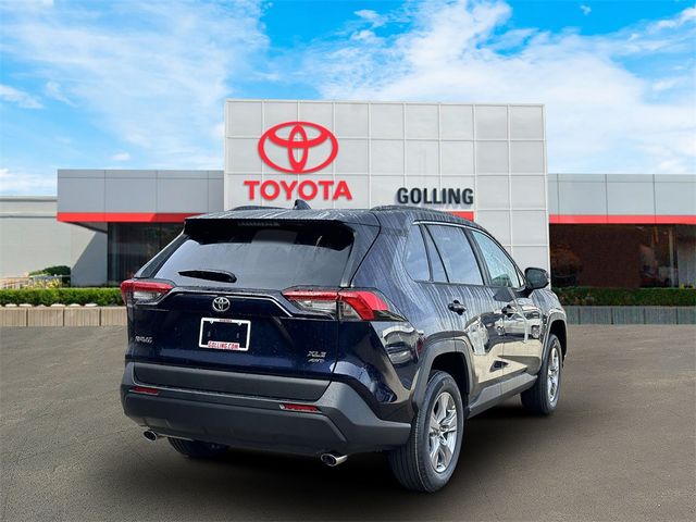 2025 Toyota RAV4 XLE