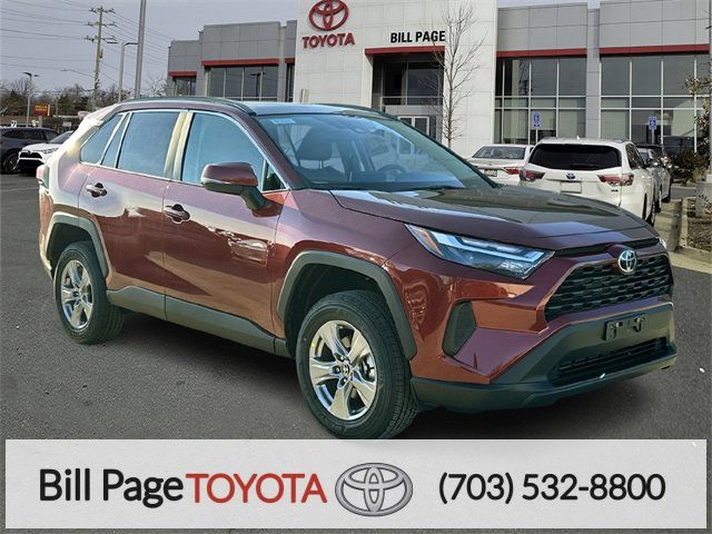 2025 Toyota RAV4 XLE
