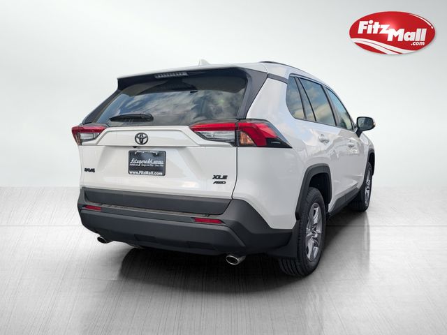 2025 Toyota RAV4 XLE