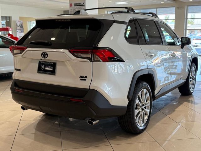 2025 Toyota RAV4 XLE Premium