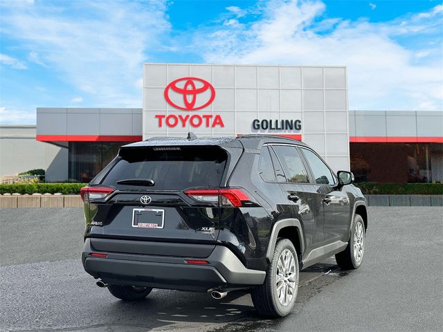 2025 Toyota RAV4 XLE Premium