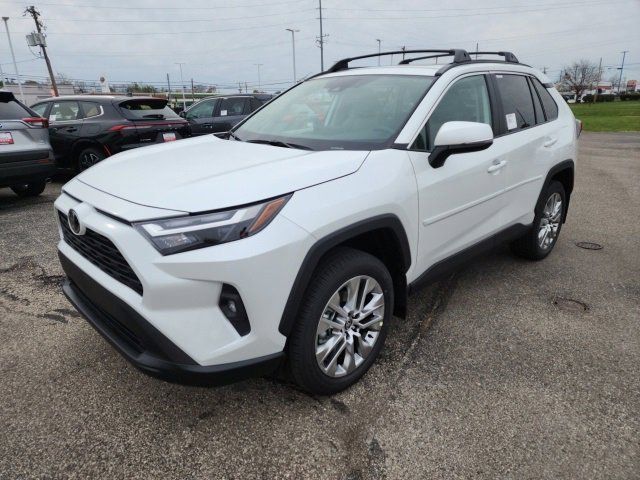 2025 Toyota RAV4 XLE Premium