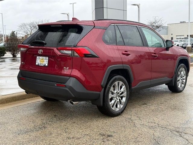 2025 Toyota RAV4 XLE Premium