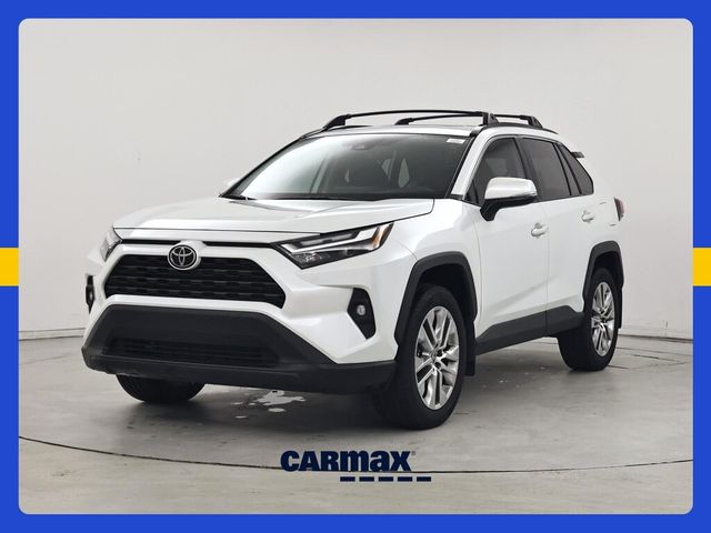 2025 Toyota RAV4 XLE Premium