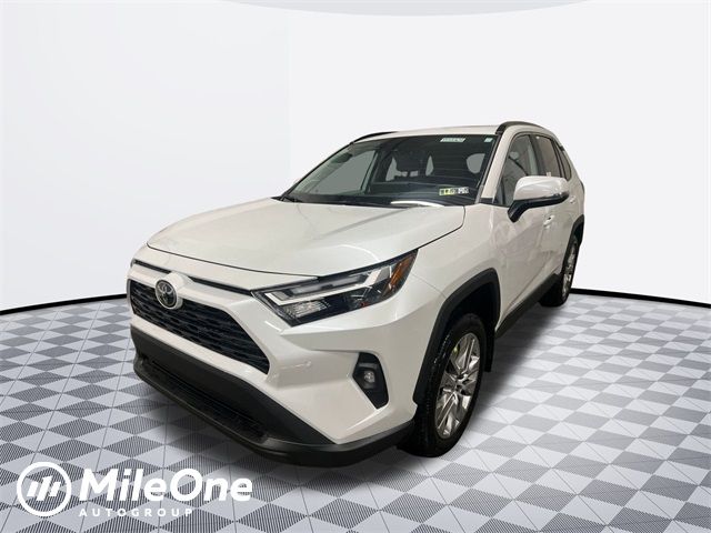 2025 Toyota RAV4 XLE Premium