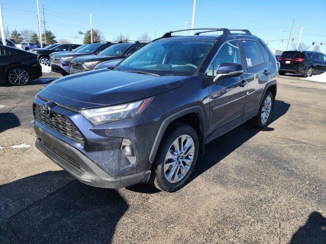 2025 Toyota RAV4 XLE Premium