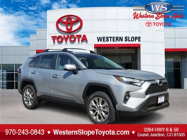 2025 Toyota RAV4 XLE Premium