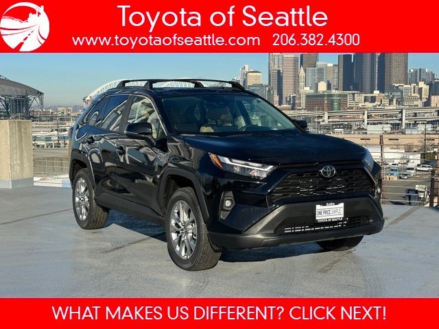 2025 Toyota RAV4 XLE Premium