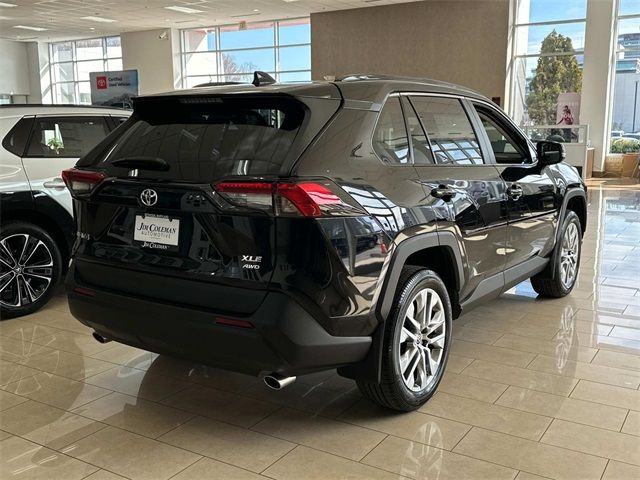 2025 Toyota RAV4 XLE Premium