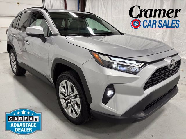 2025 Toyota RAV4 XLE Premium