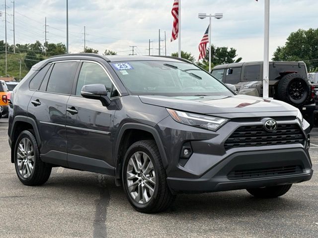 2025 Toyota RAV4 XLE Premium