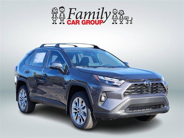 2025 Toyota RAV4 XLE Premium