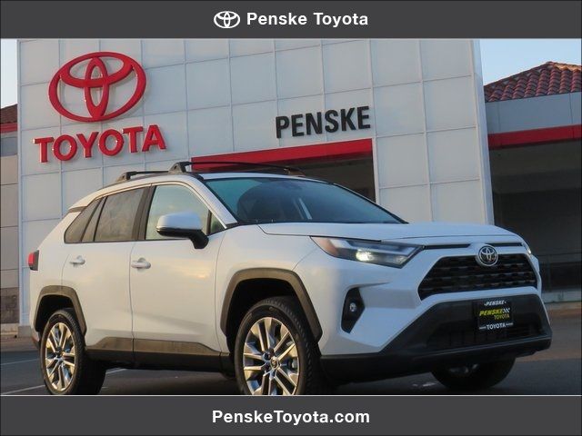 2025 Toyota RAV4 XLE Premium