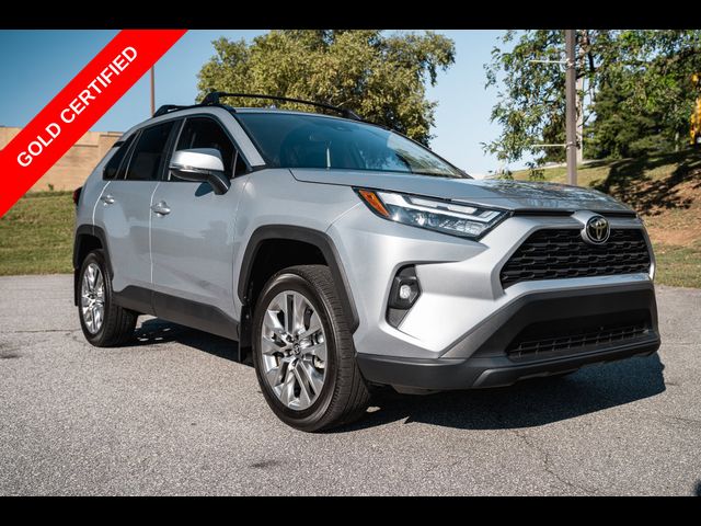 2025 Toyota RAV4 XLE Premium