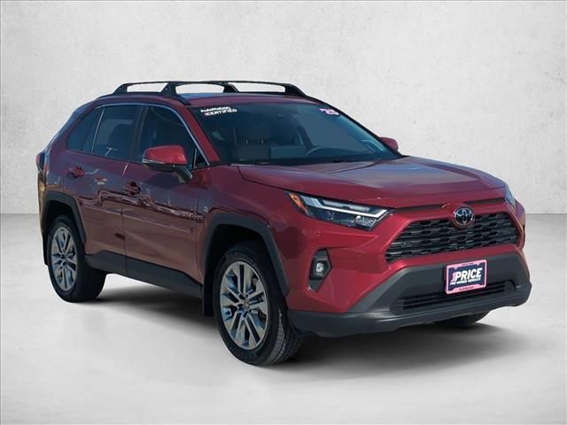2025 Toyota RAV4 XLE Premium