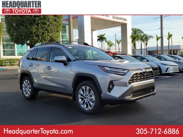 2025 Toyota RAV4 XLE Premium