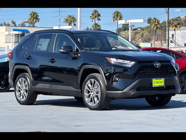 2025 Toyota RAV4 XLE Premium