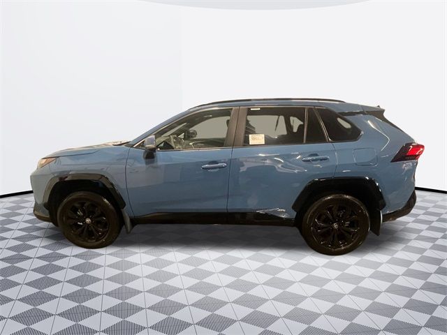 2025 Toyota RAV4 Hybrid SE