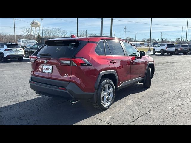 2025 Toyota RAV4 Hybrid LE