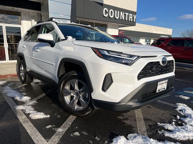 2025 Toyota RAV4 Hybrid LE