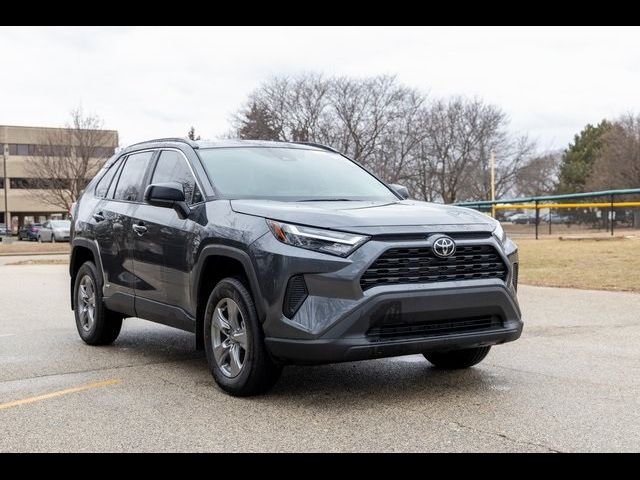 2025 Toyota RAV4 Hybrid LE