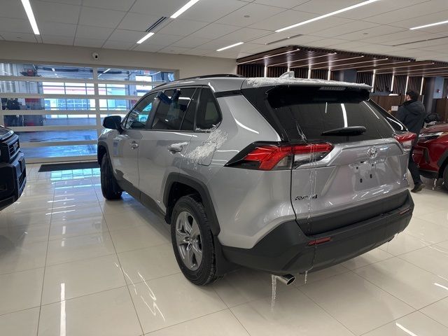 2025 Toyota RAV4 Hybrid LE