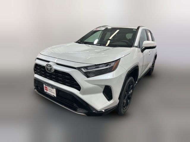 2025 Toyota RAV4 Hybrid SE