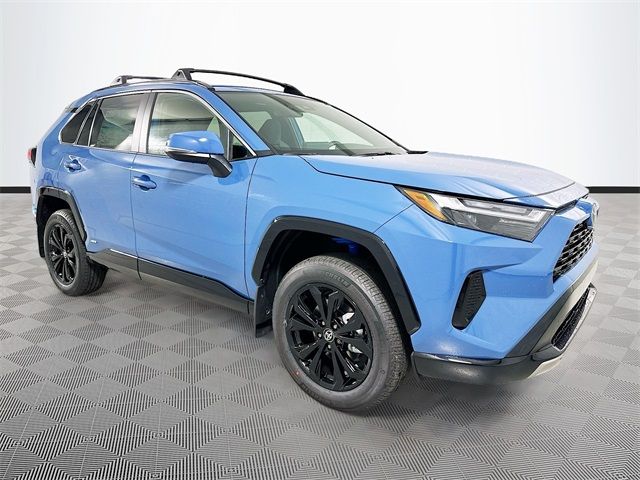 2025 Toyota RAV4 Hybrid SE