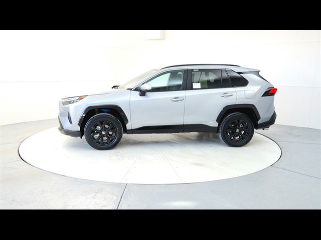 2025 Toyota RAV4 Hybrid SE