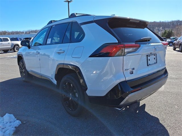 2025 Toyota RAV4 Hybrid SE