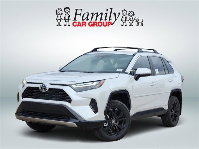 2025 Toyota RAV4 Hybrid SE