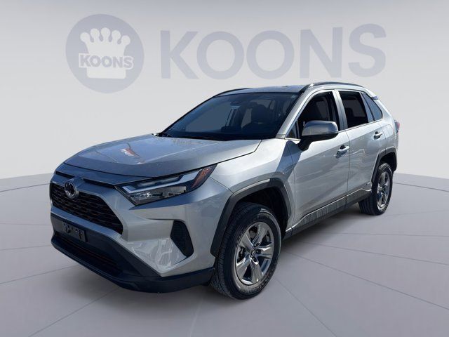 2025 Toyota RAV4 Hybrid XLE