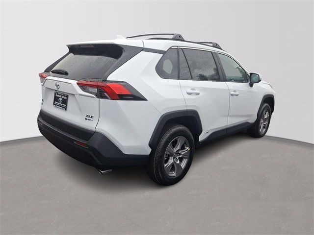 2025 Toyota RAV4 Hybrid XLE