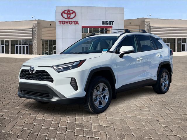 2025 Toyota RAV4 Hybrid XLE