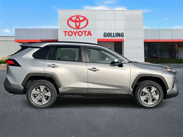 2025 Toyota RAV4 Hybrid XLE