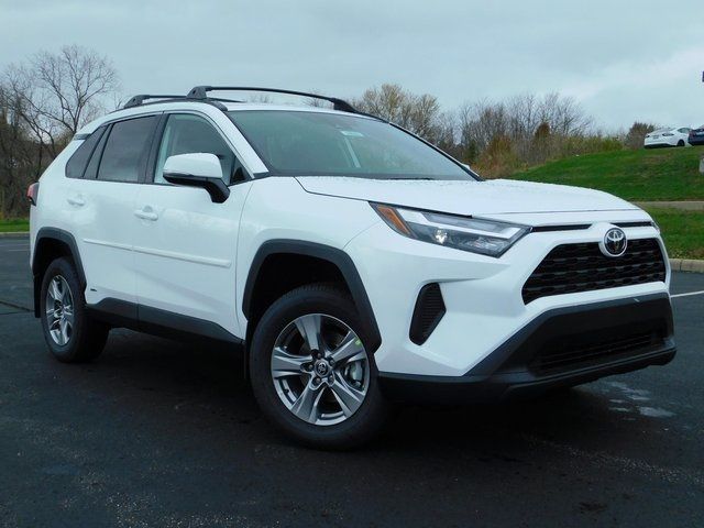 2025 Toyota RAV4 Hybrid XLE