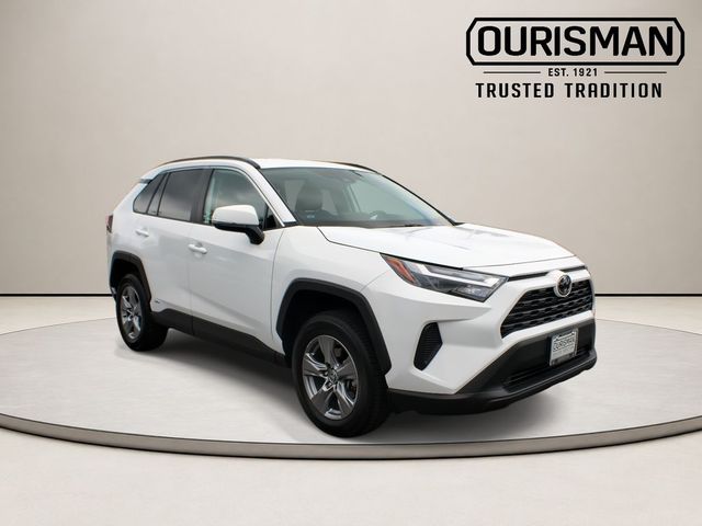 2025 Toyota RAV4 Hybrid XLE
