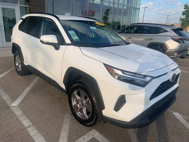 2025 Toyota RAV4 Hybrid XLE