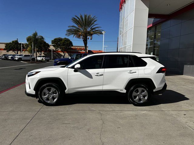 2025 Toyota RAV4 Hybrid XLE