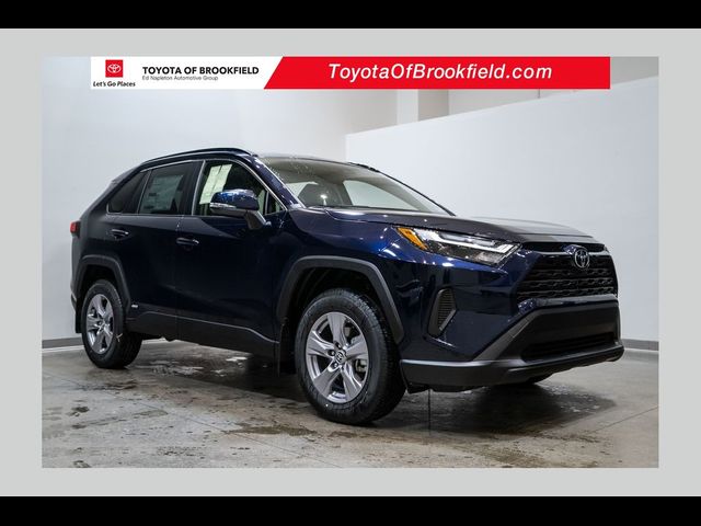 2025 Toyota RAV4 Hybrid XLE