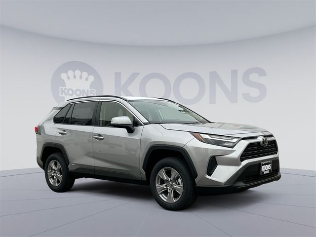 2025 Toyota RAV4 Hybrid XLE